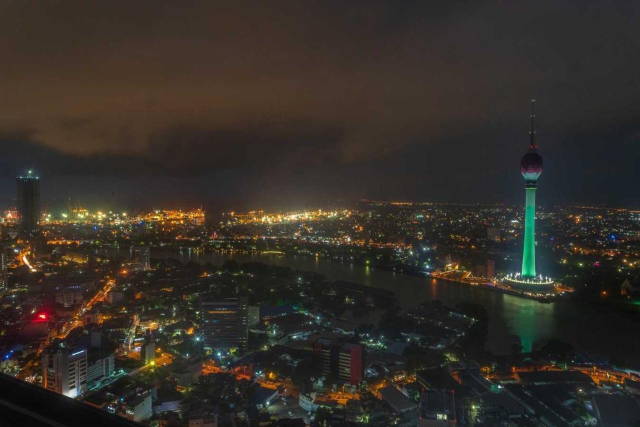 Luxury Sky Apartment โคลอมโบ ภายนอก รูปภาพ